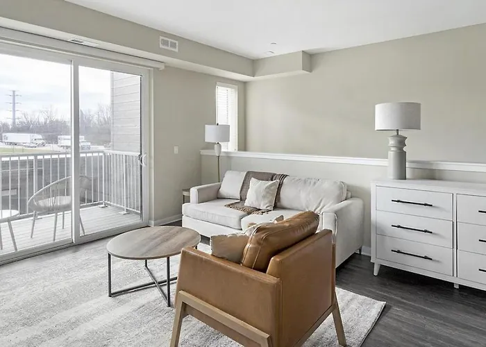 Landing Modern With Amazing Amenities Apartment *